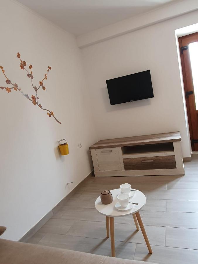 Apartman Mi Nerezine Exteriér fotografie
